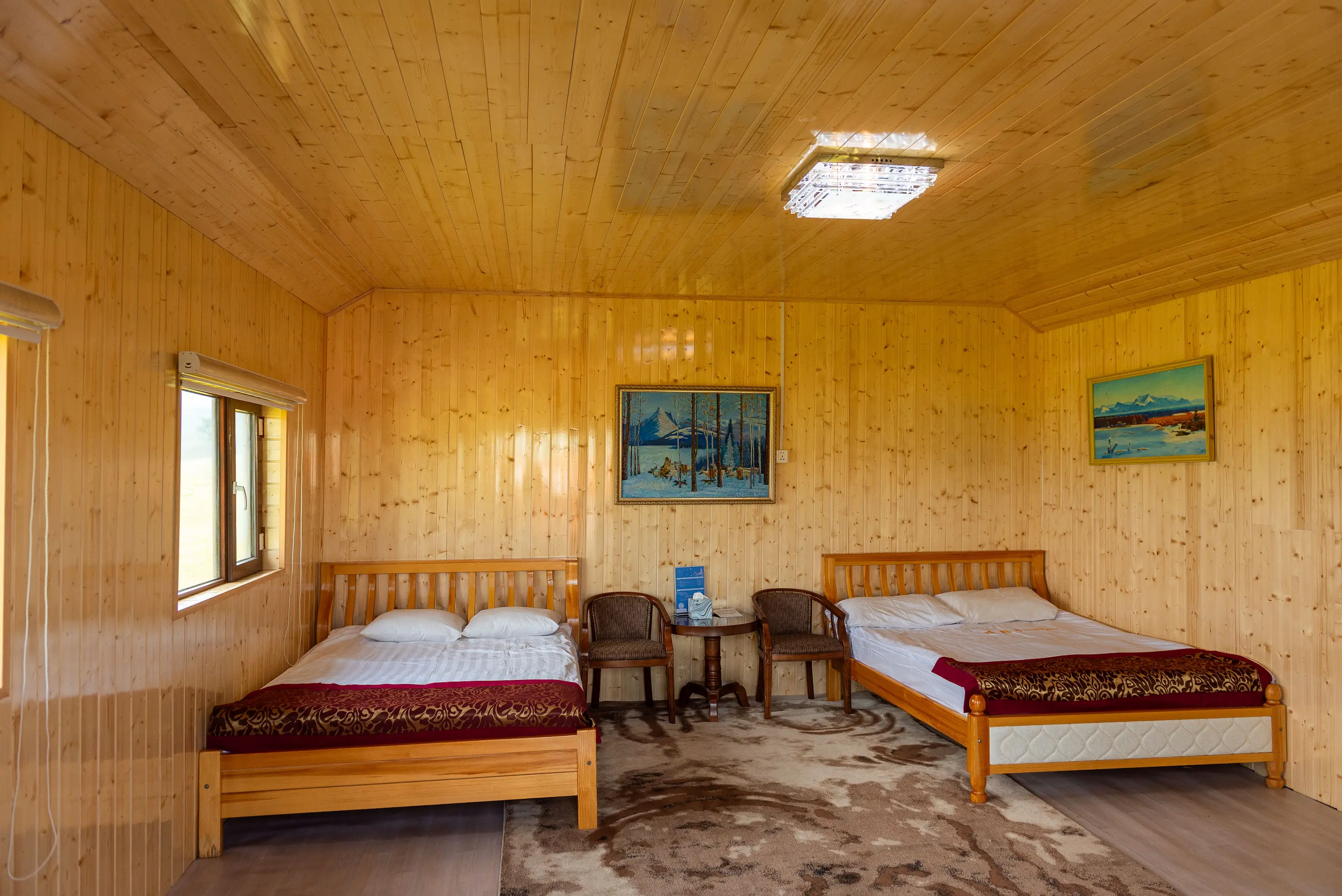 Grand Peninsula Suite