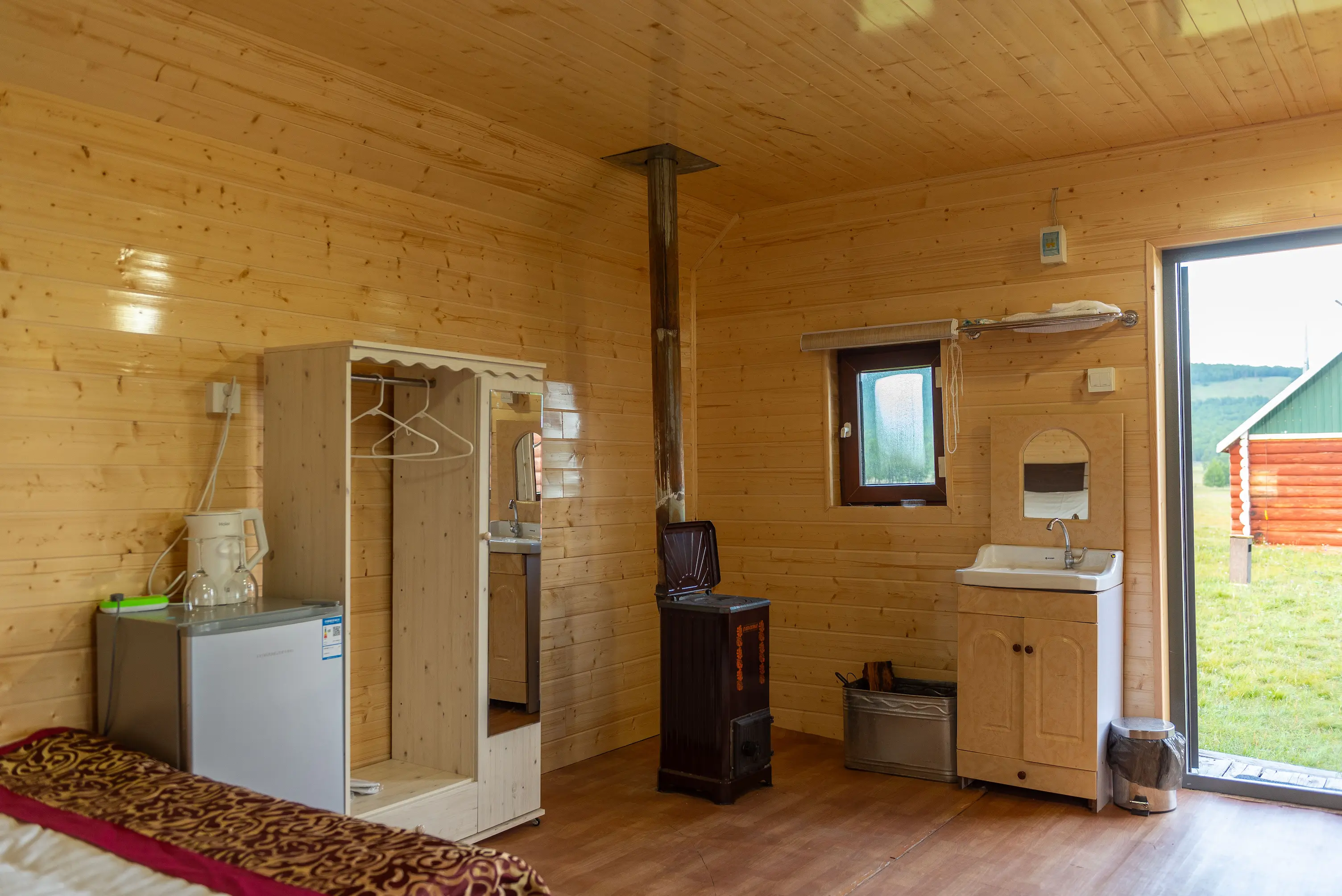 Triple Traditional Cabin